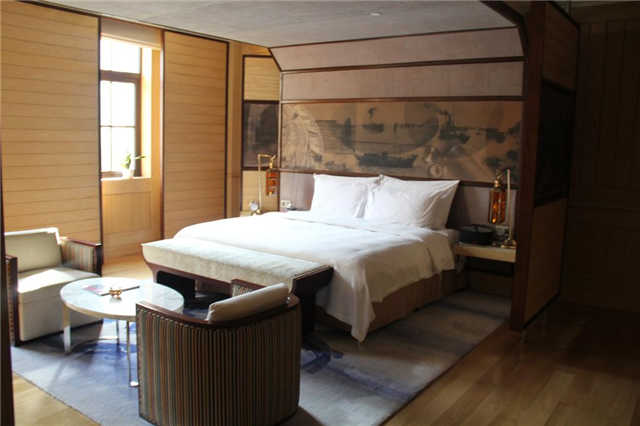 天津海河英迪格酒店客房设计图片