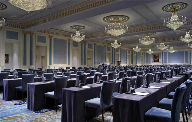 天津丽思卡尔顿酒店会议室设计