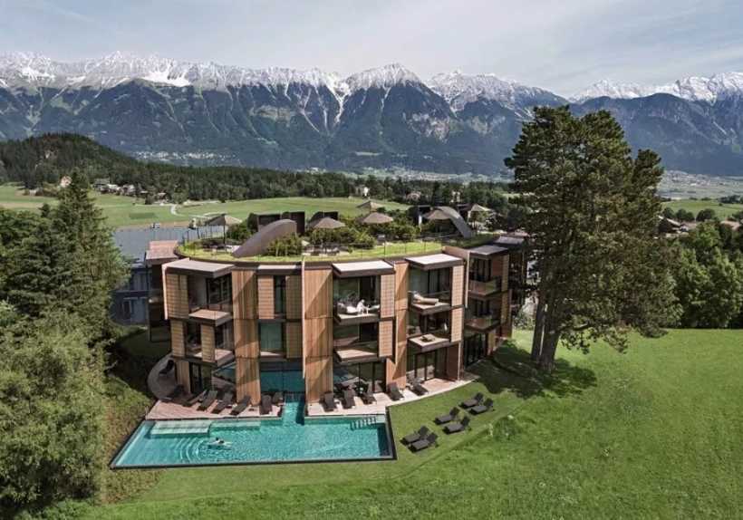 德国Ingenhoven Architects酒店