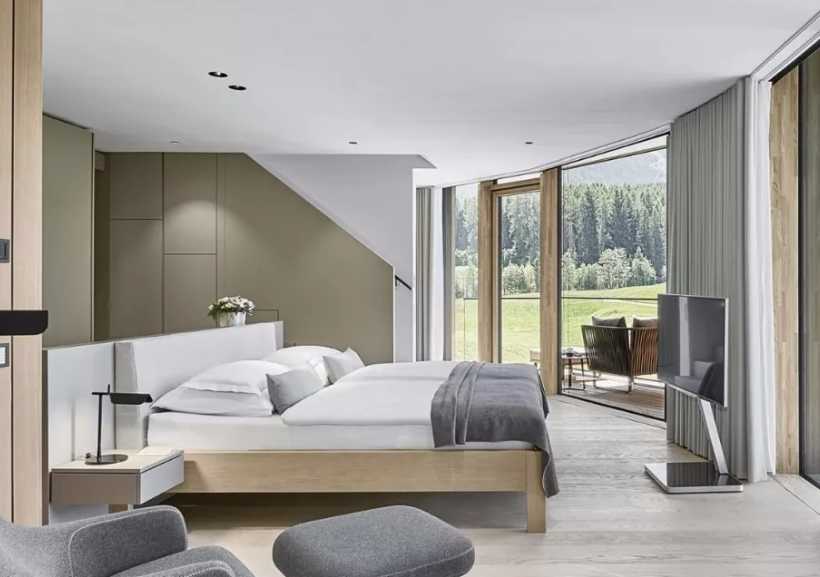 德国Ingenhoven Architects酒店