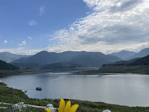 瓦屋山景区特色